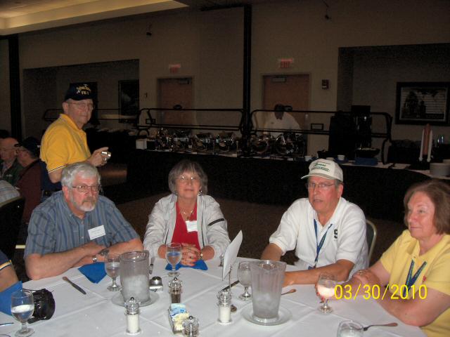 2010_vw_1_reunion_095_tn
